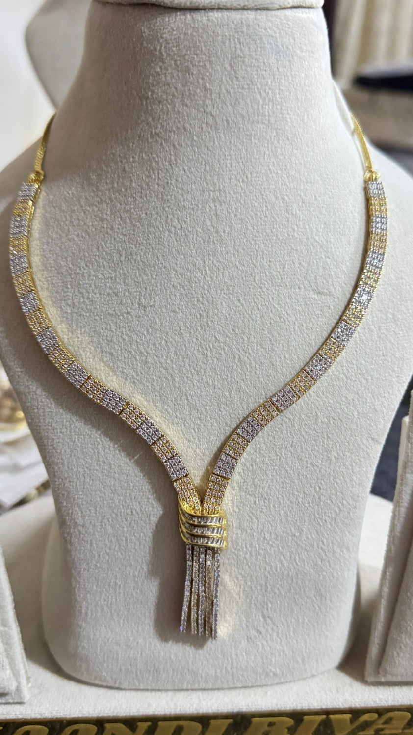 Beautiful V-Diamond Luxe set