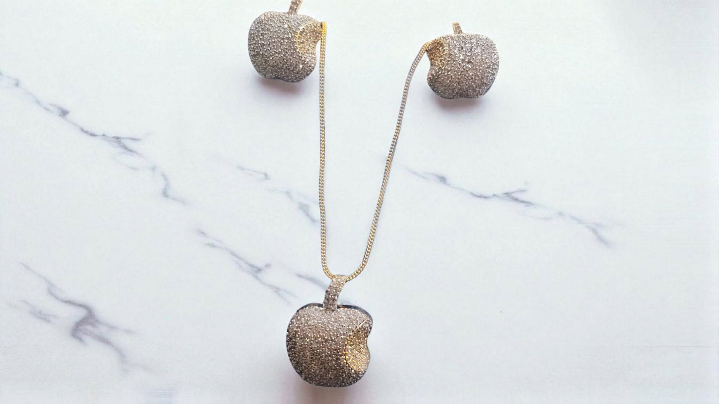 Apple Diamond set