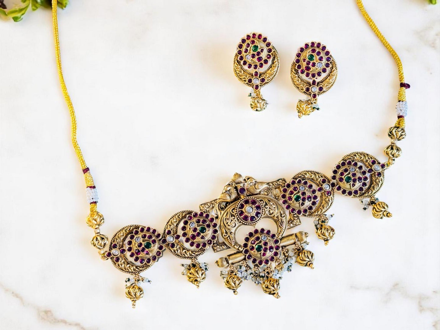 Ayushi's Antique Choker set