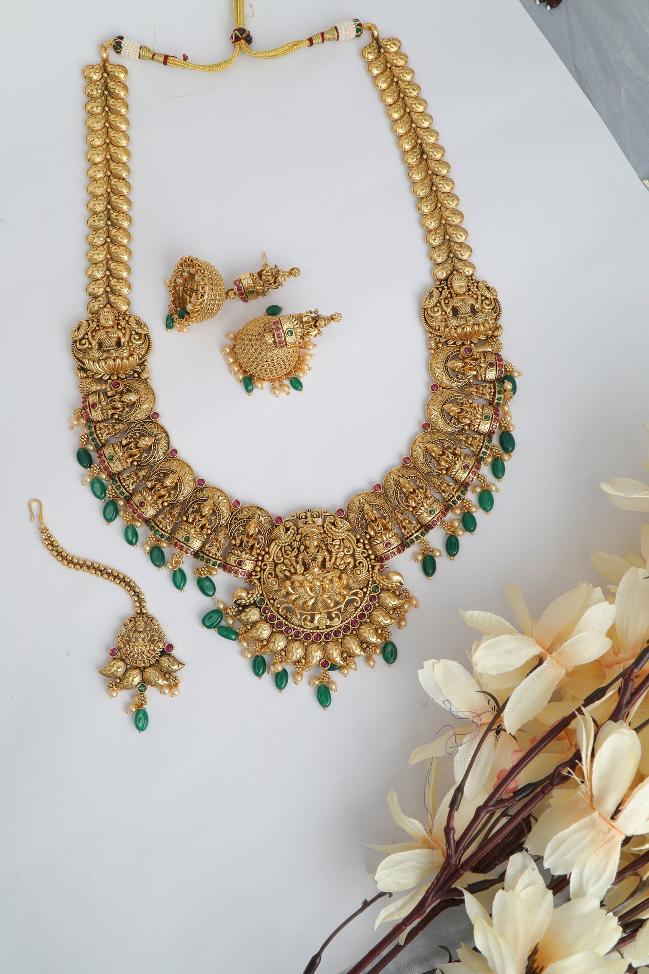 Chaandirivaaz ‘s Mahalakshmi Long Haar - Chaandi Rivaaz
