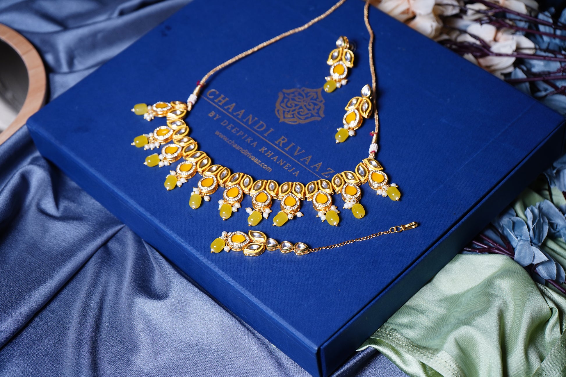 Sheena leaf Designer Set - Chaandi Rivaaz