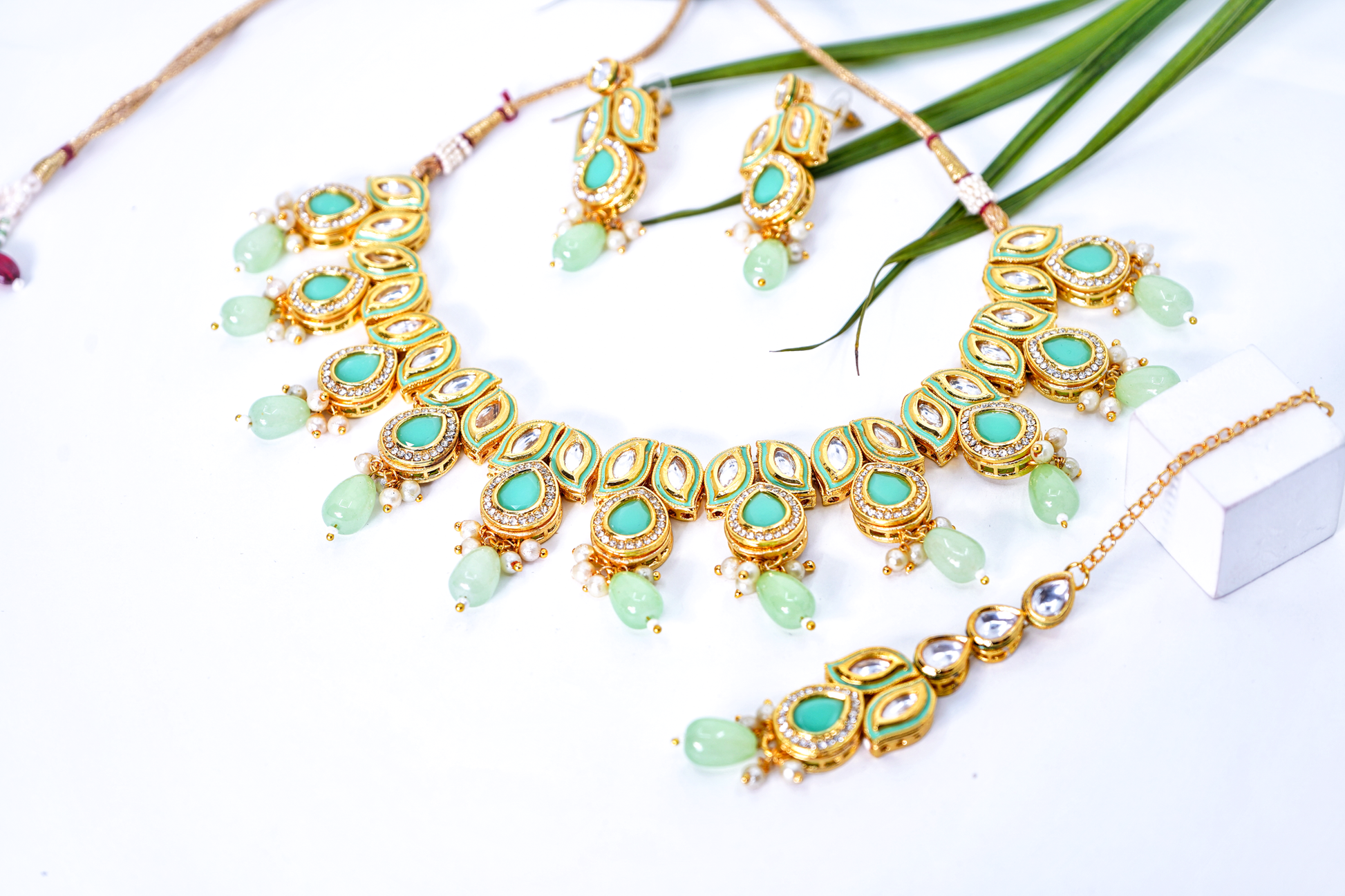 Sheena leaf Designer Set - Chaandi Rivaaz