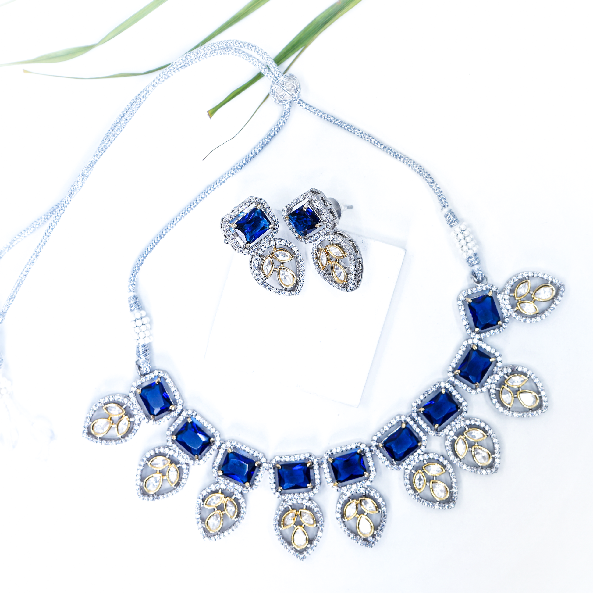 Beautiful Leaf Kundan Designer Set - Chaandi Rivaaz