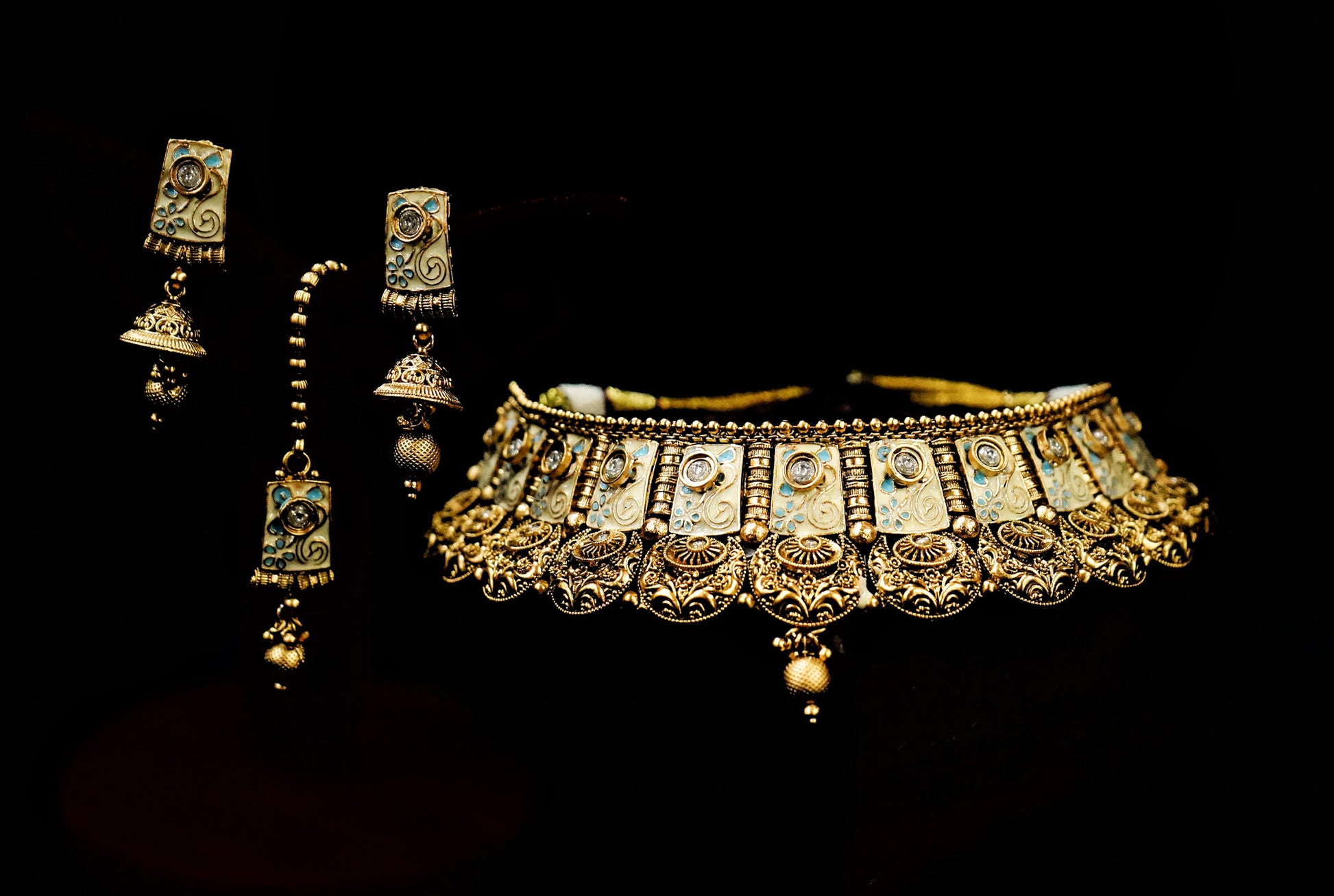 Mable Chand Necklace Set - Chaandi Rivaaz