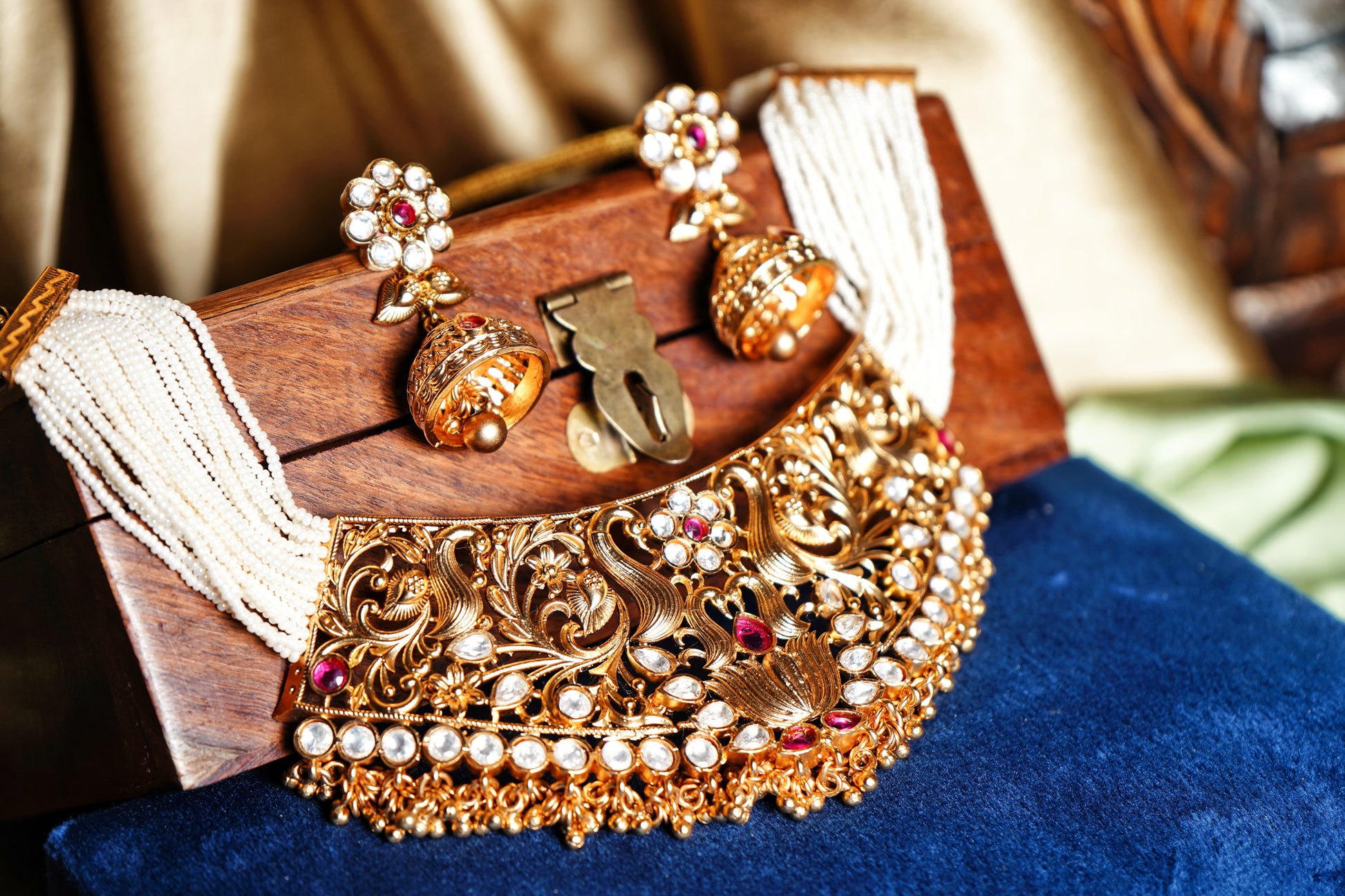 Lotus Pearl Designer Choker set - Chaandi Rivaaz