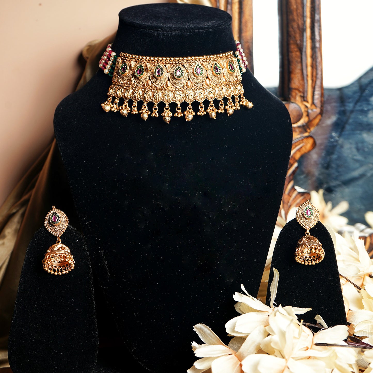 Oval Designer choker set - Chaandi Rivaaz