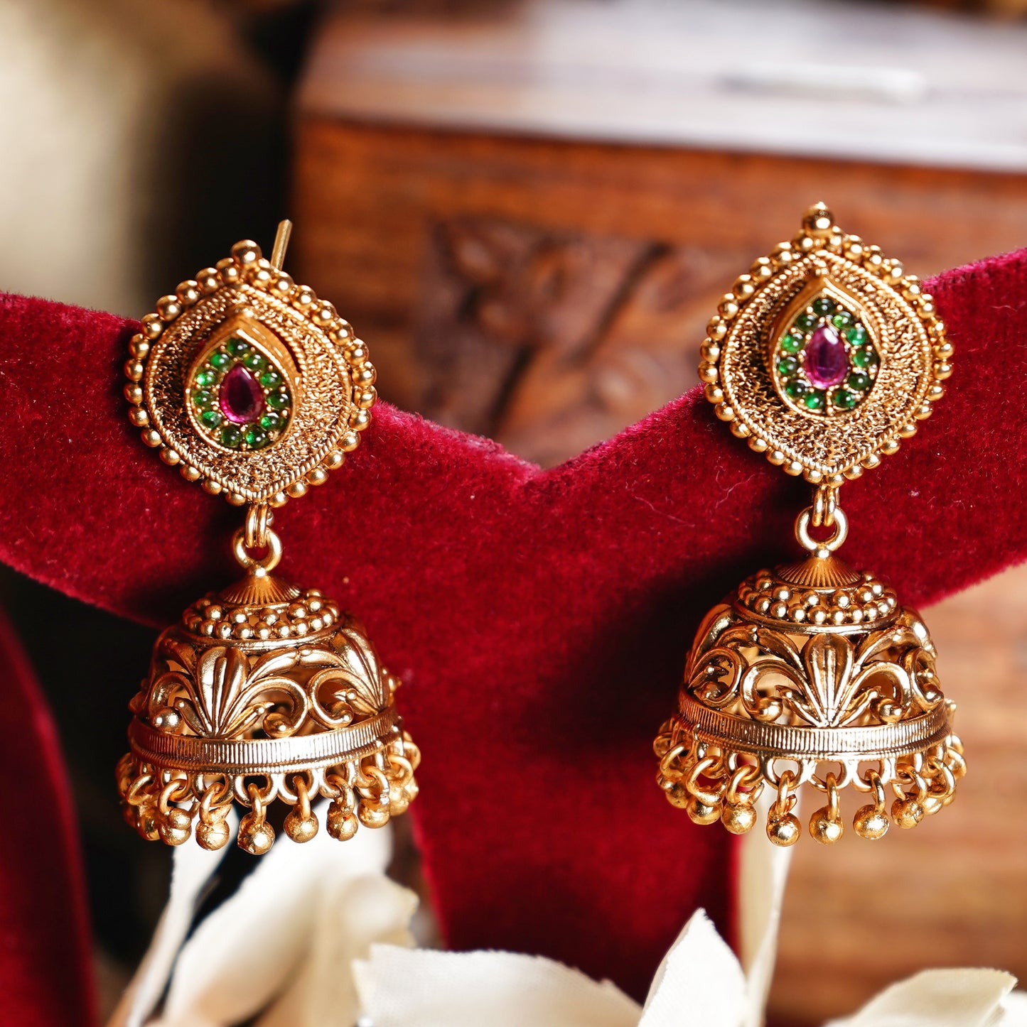 Oval Designer choker set - Chaandi Rivaaz