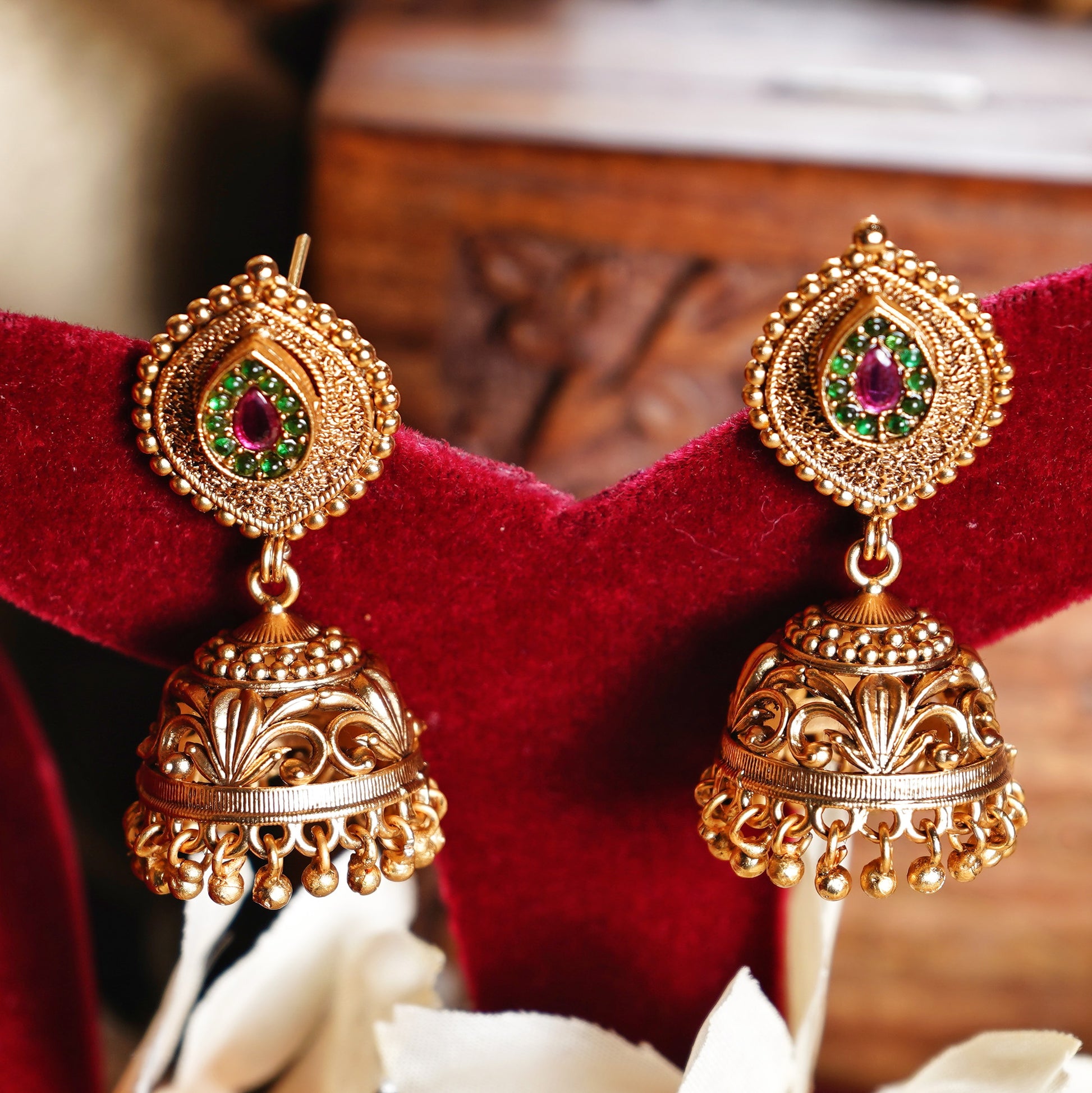 Oval Designer choker set - Chaandi Rivaaz