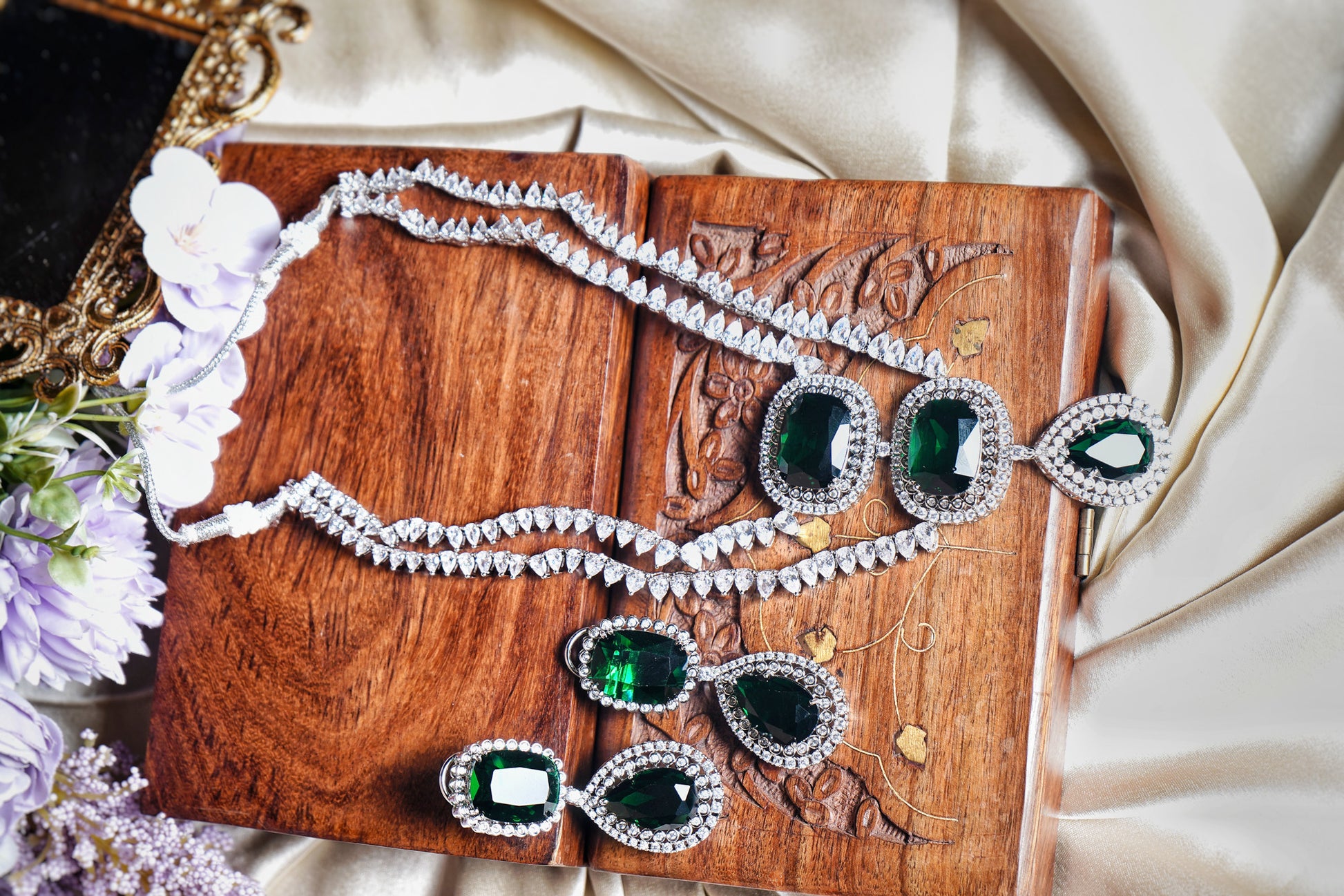 Elena's Diamond Necklace set - Chaandi Rivaaz