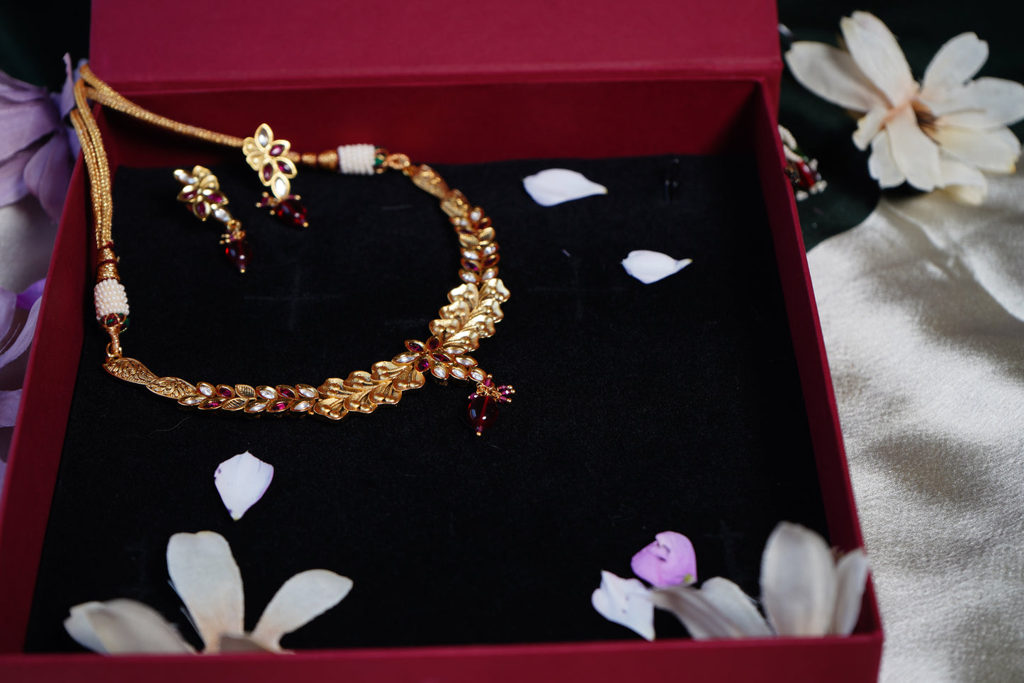 Meera Leaf Designer Necklace Set - Chaandi Rivaaz