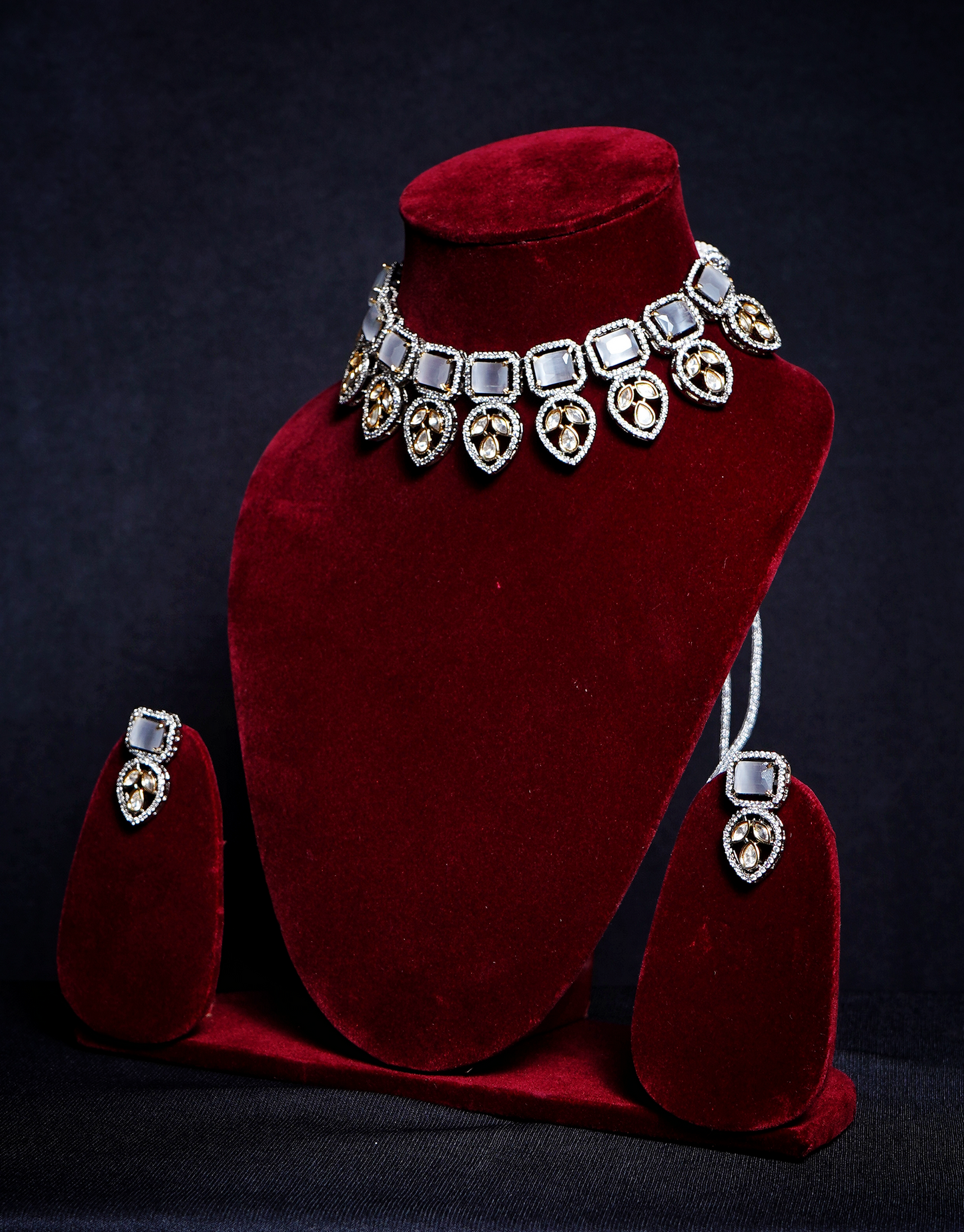 Beautiful Leaf Kundan Designer Set - Chaandi Rivaaz
