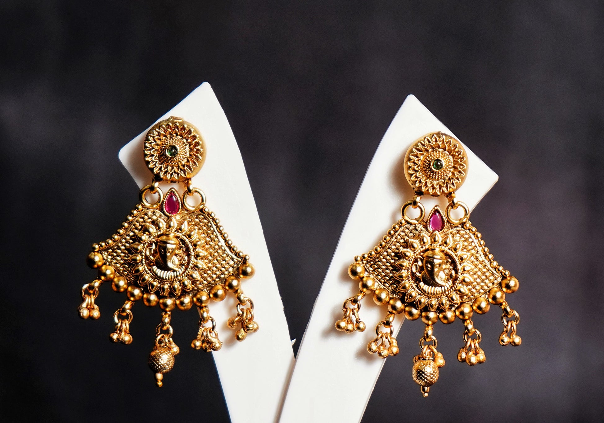 Beautiful GANESHA Earrings - Chaandi Rivaaz