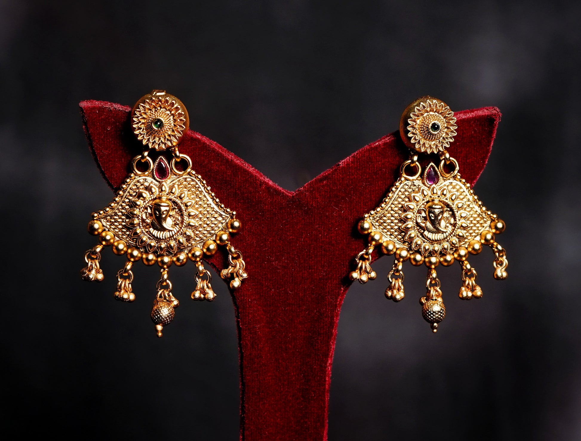 Beautiful GANESHA Earrings - Chaandi Rivaaz