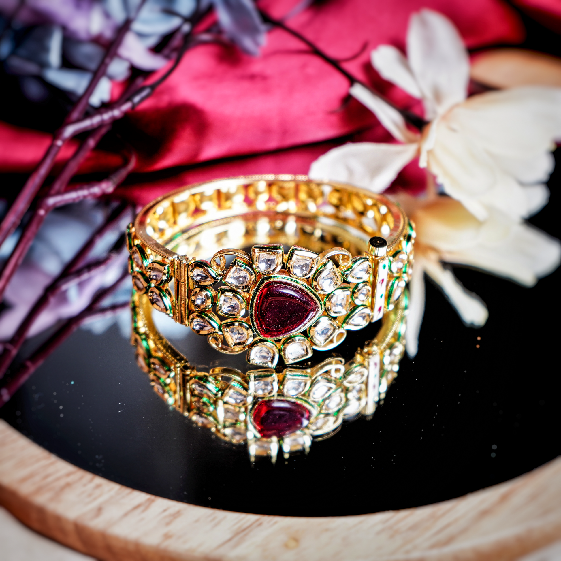 Esha ’s Triangle shaped Kundan Bracelets - Chaandi Rivaaz
