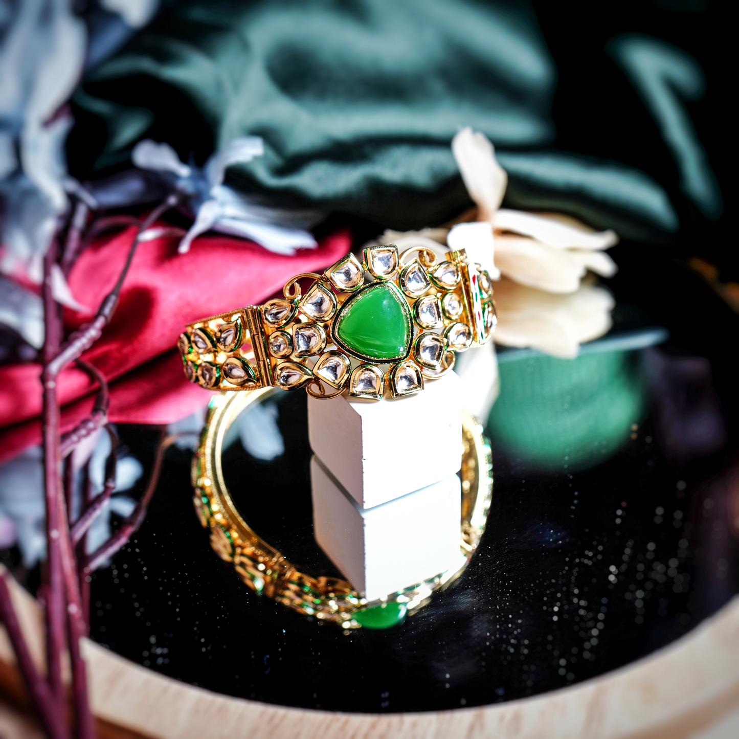 Esha ’s Triangle shaped Kundan Bracelets - Chaandi Rivaaz