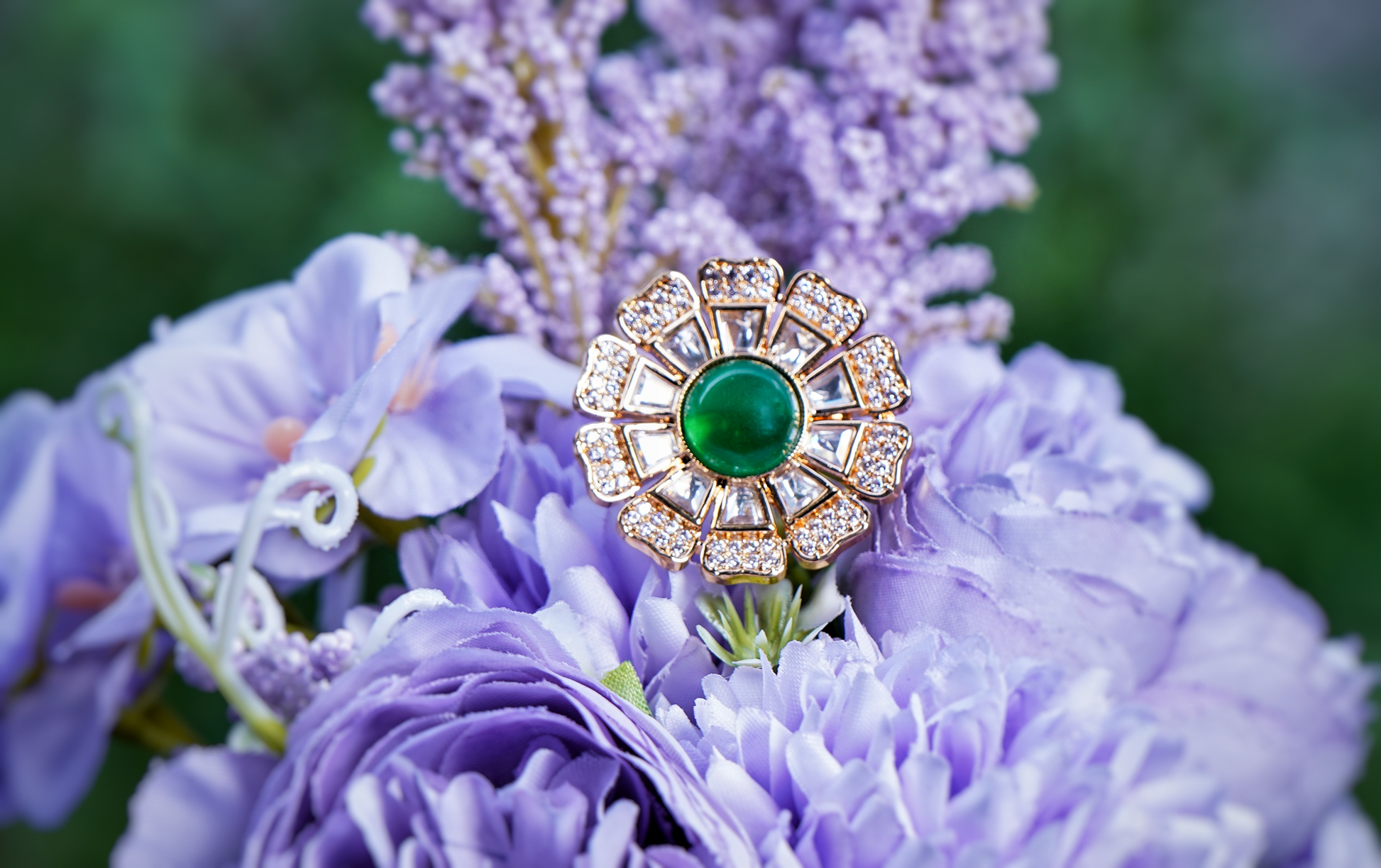 Beautiful Emerald Designer Cocktail Rings - Chaandi Rivaaz