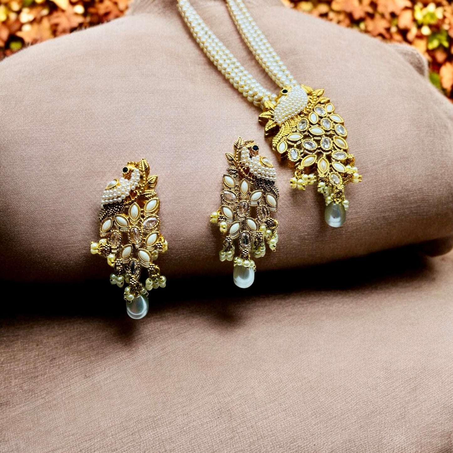 Peacock Pearl Designer Pendant Set - Chaandi Rivaaz