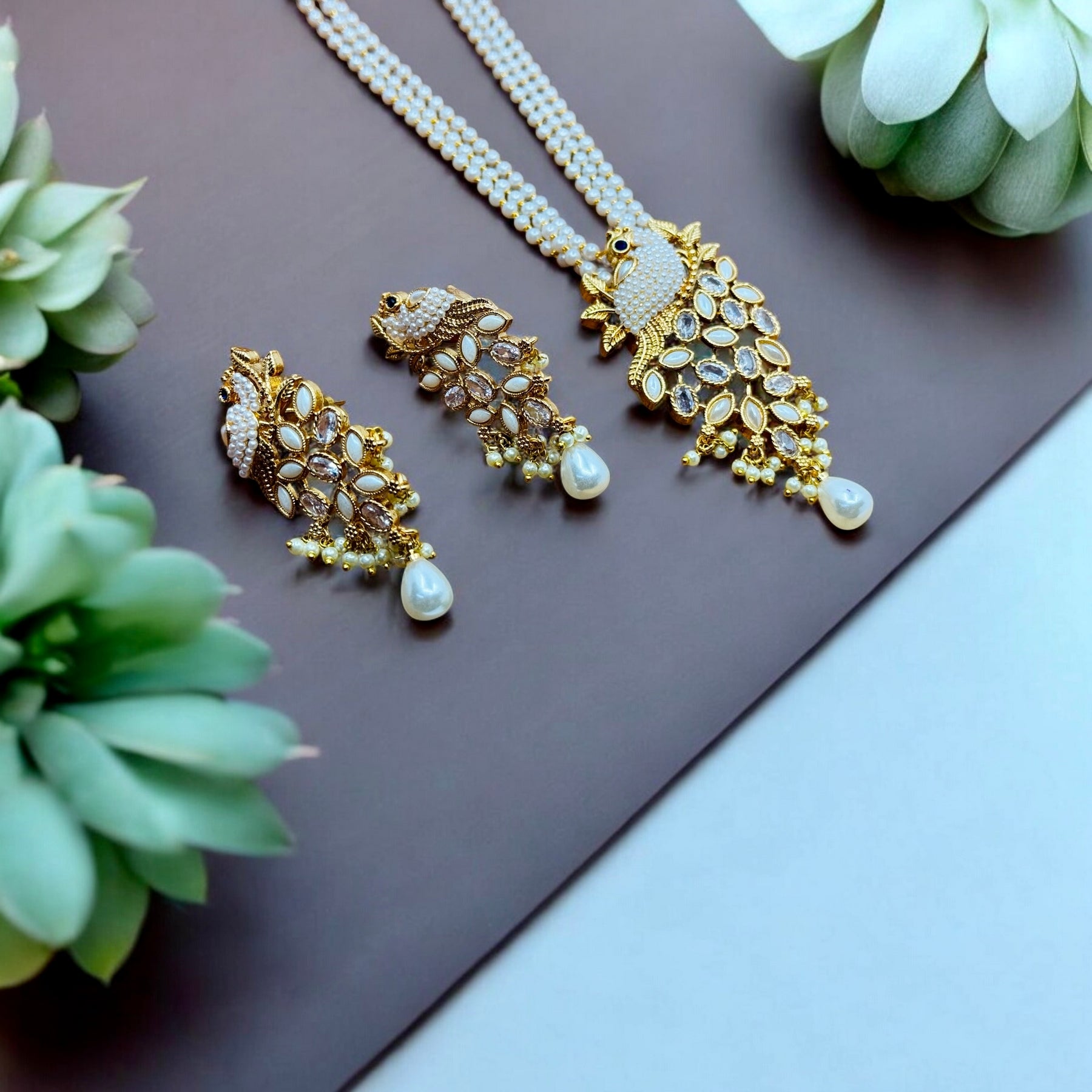 Peacock Pearl Designer Pendant Set - Chaandi Rivaaz