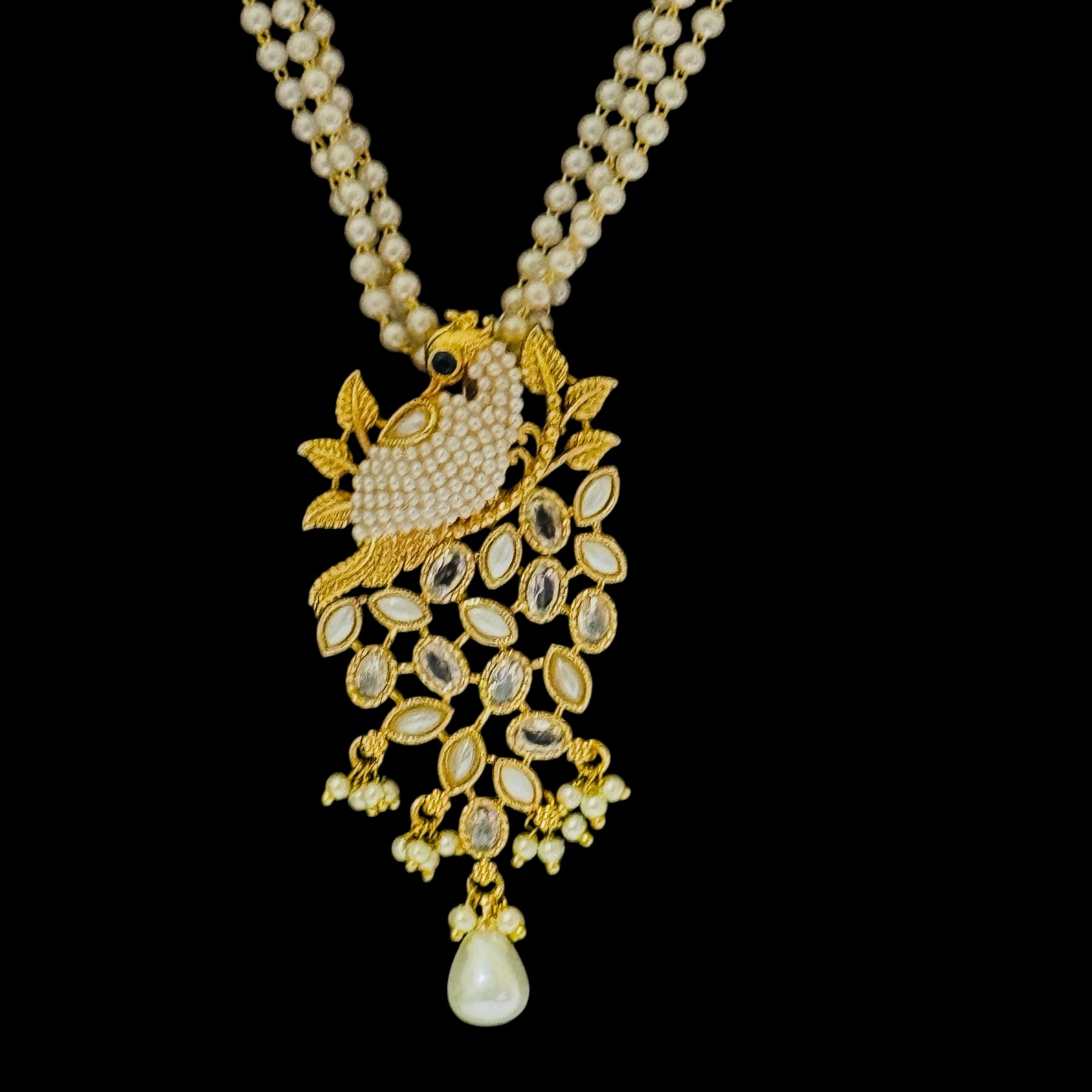 Peacock Pearl Designer Pendant Set - Chaandi Rivaaz