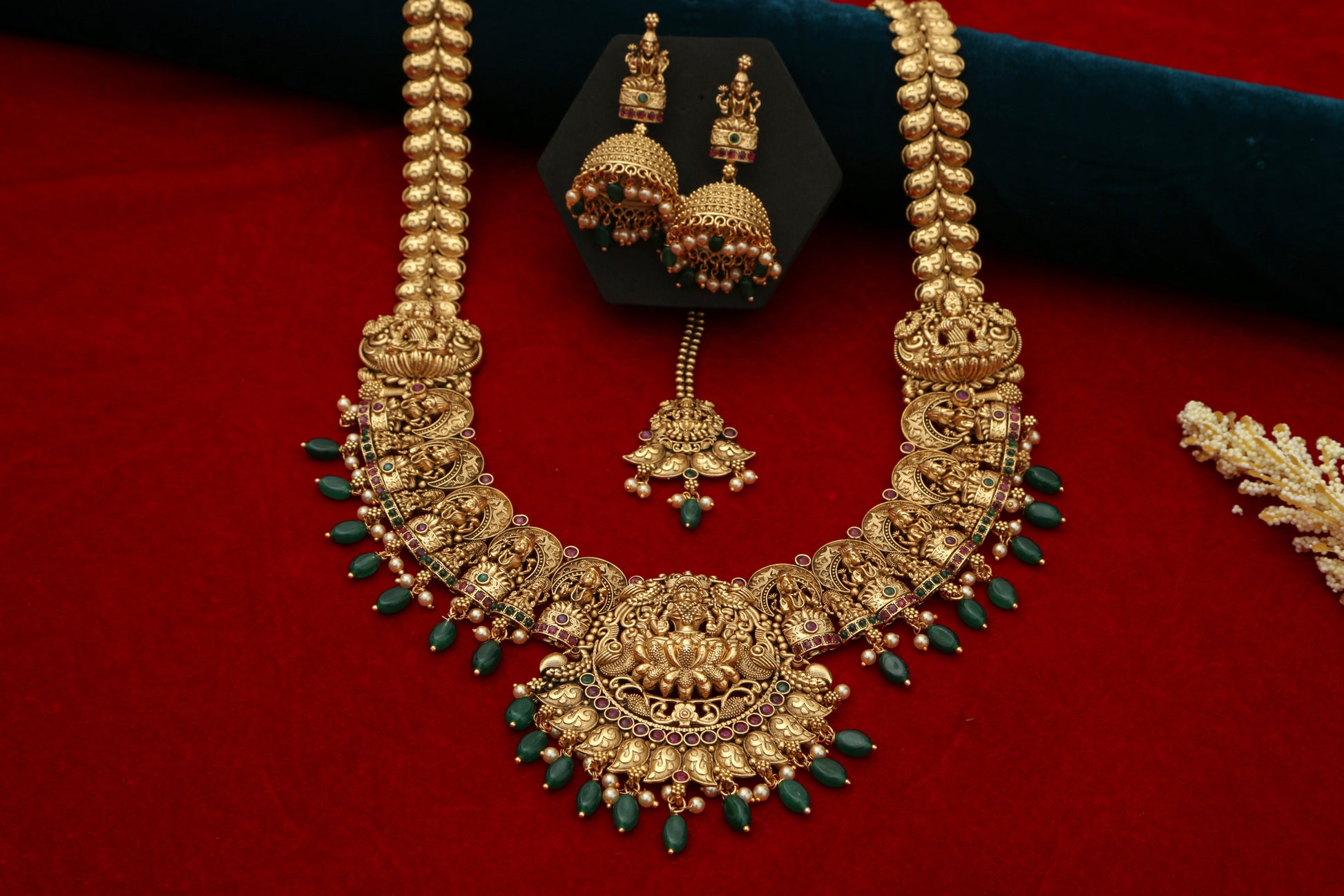 Chaandirivaaz ‘s Mahalakshmi Long Haar - Chaandi Rivaaz