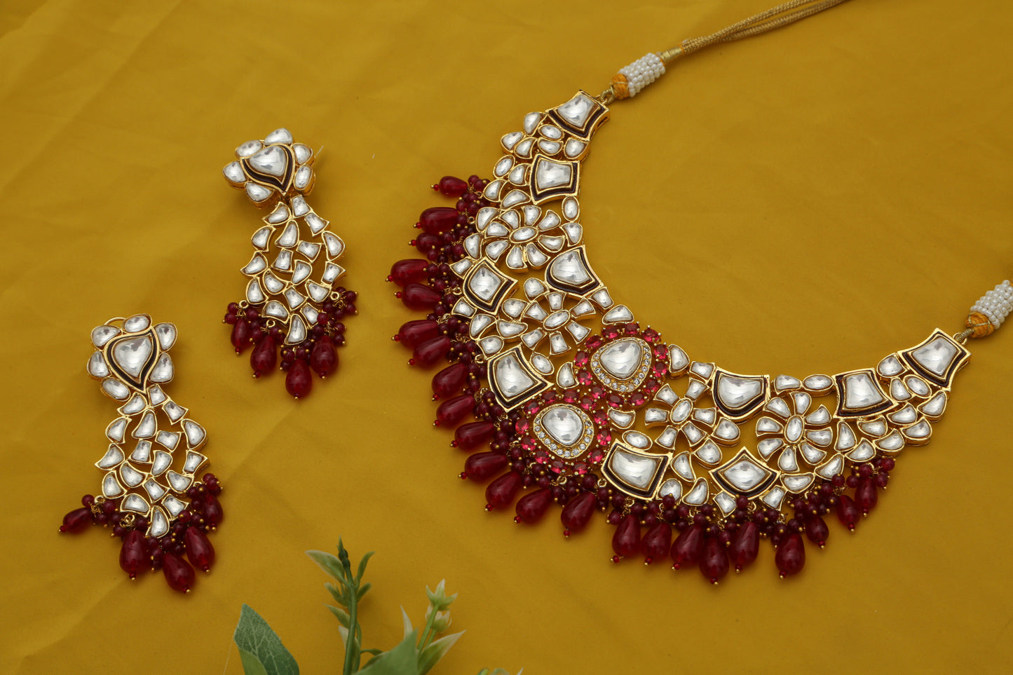 Beautiful Nayaab Polki Heavy Bridal Set - Chaandi Rivaaz