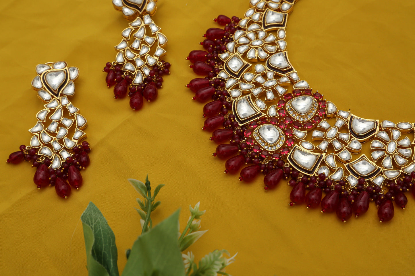 Beautiful Nayaab Polki Heavy Bridal Set - Chaandi Rivaaz