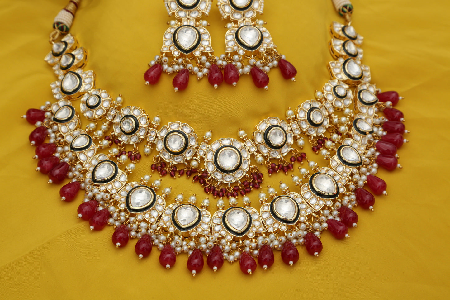 Chaandirivaaz ‘s Nayaab Layered Royal Designer Set - Chaandi Rivaaz