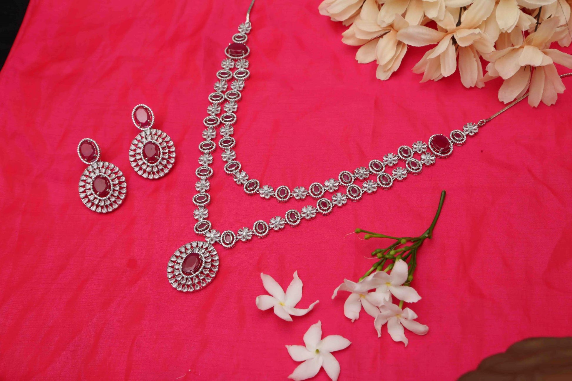 Lily's Designer Necklace set - Chaandi Rivaaz