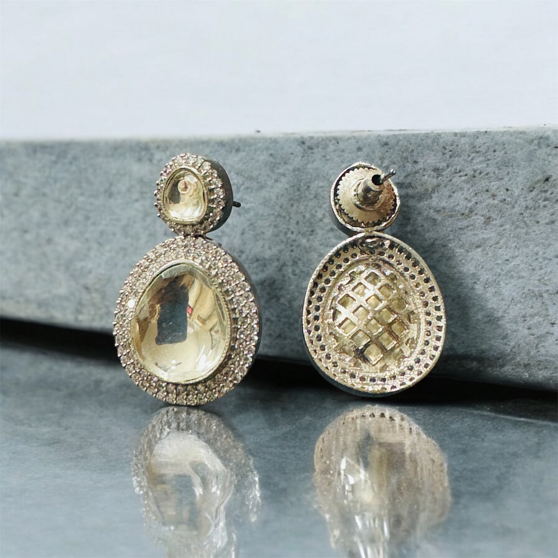 Elegant Designer Kundan Earrings - Chaandi Rivaaz