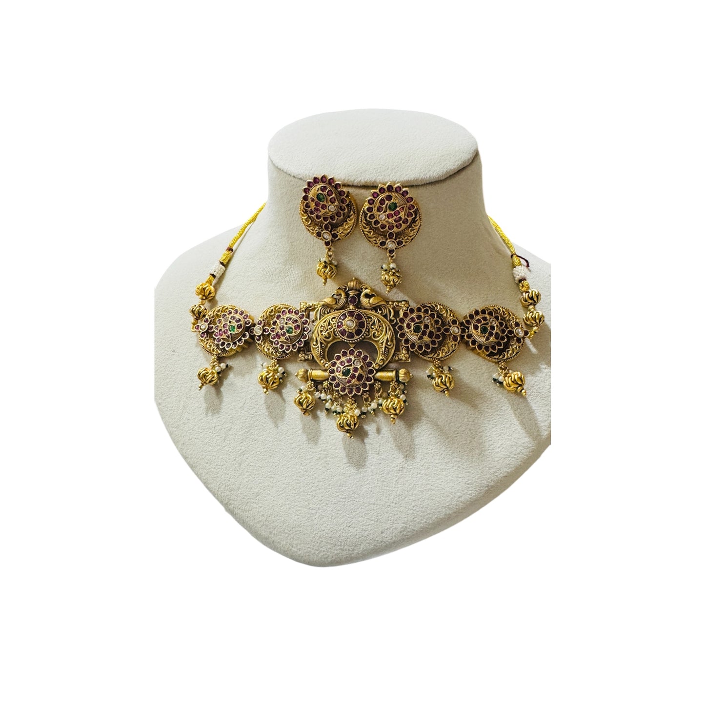 Ayushi's Antique Choker set