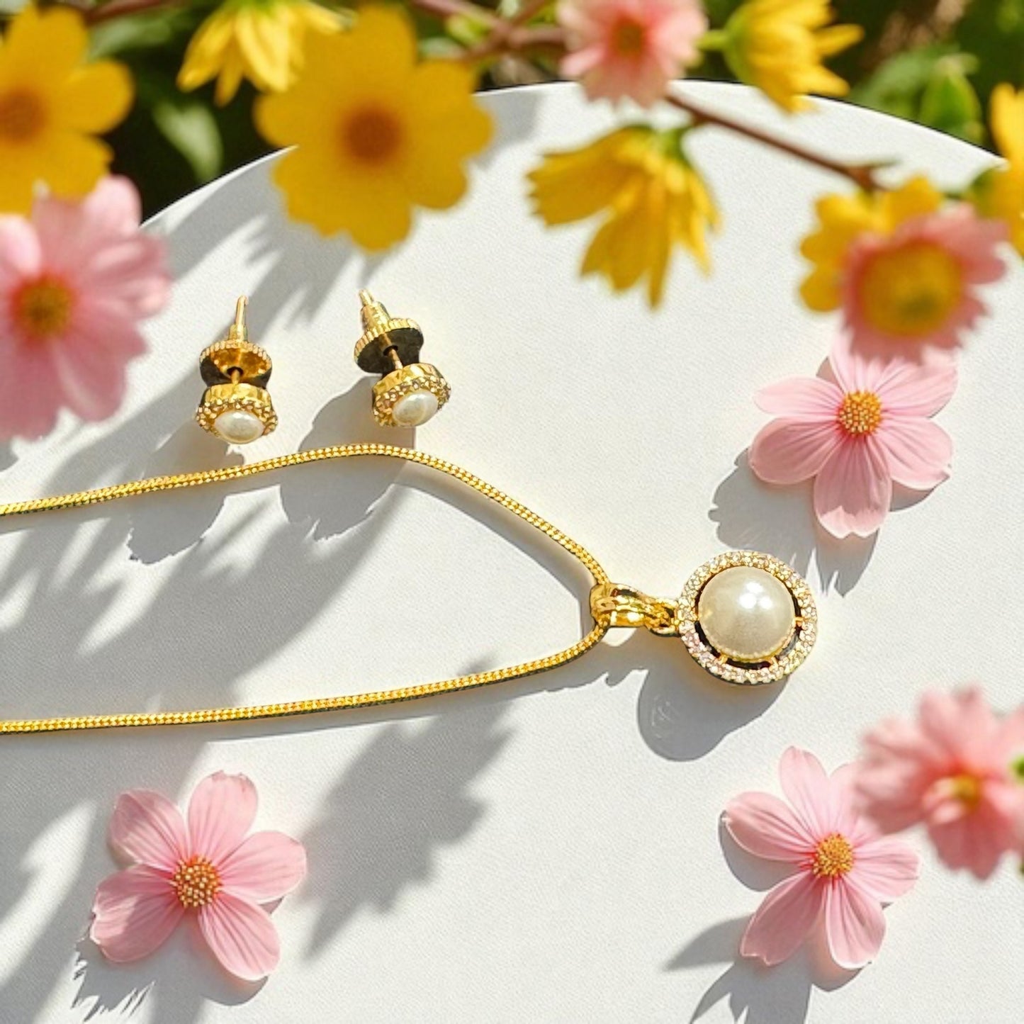 Pearl Studded Pendent set