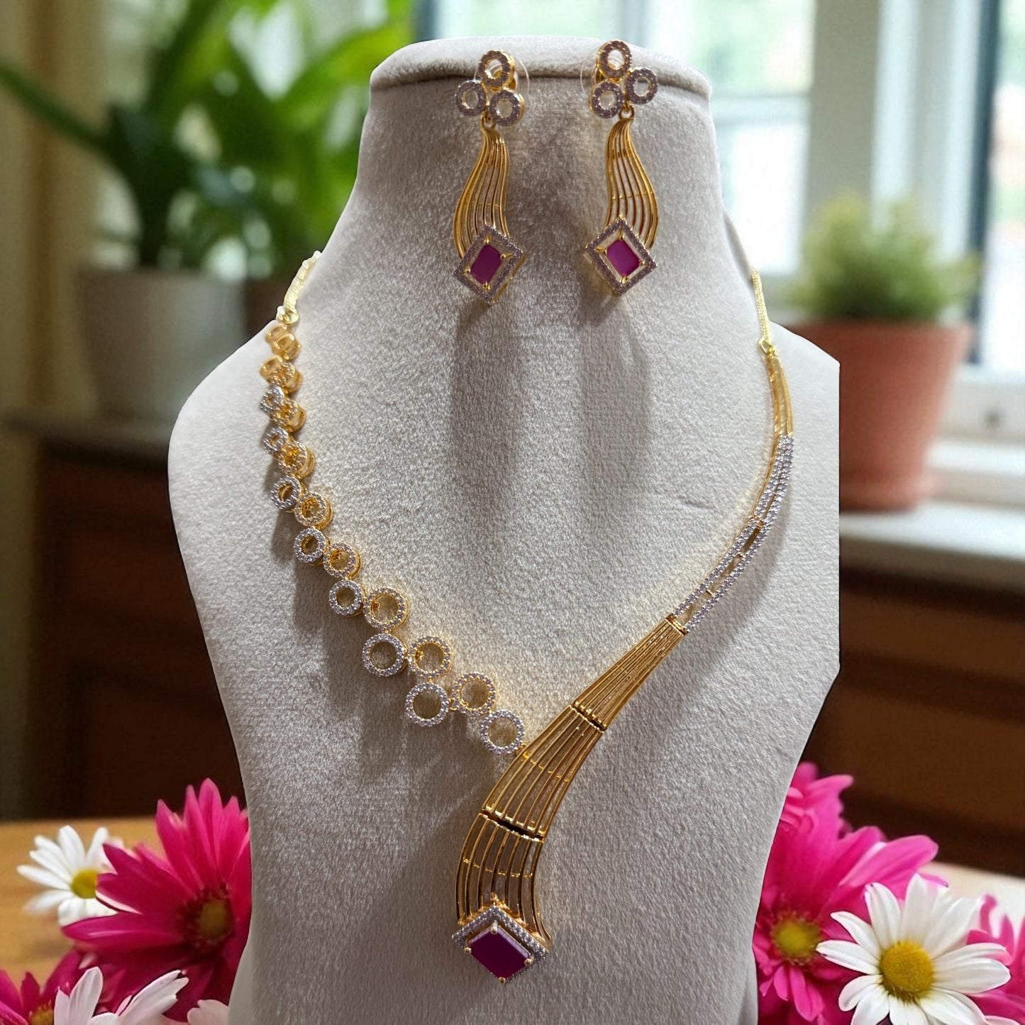 V Designer Necklace set