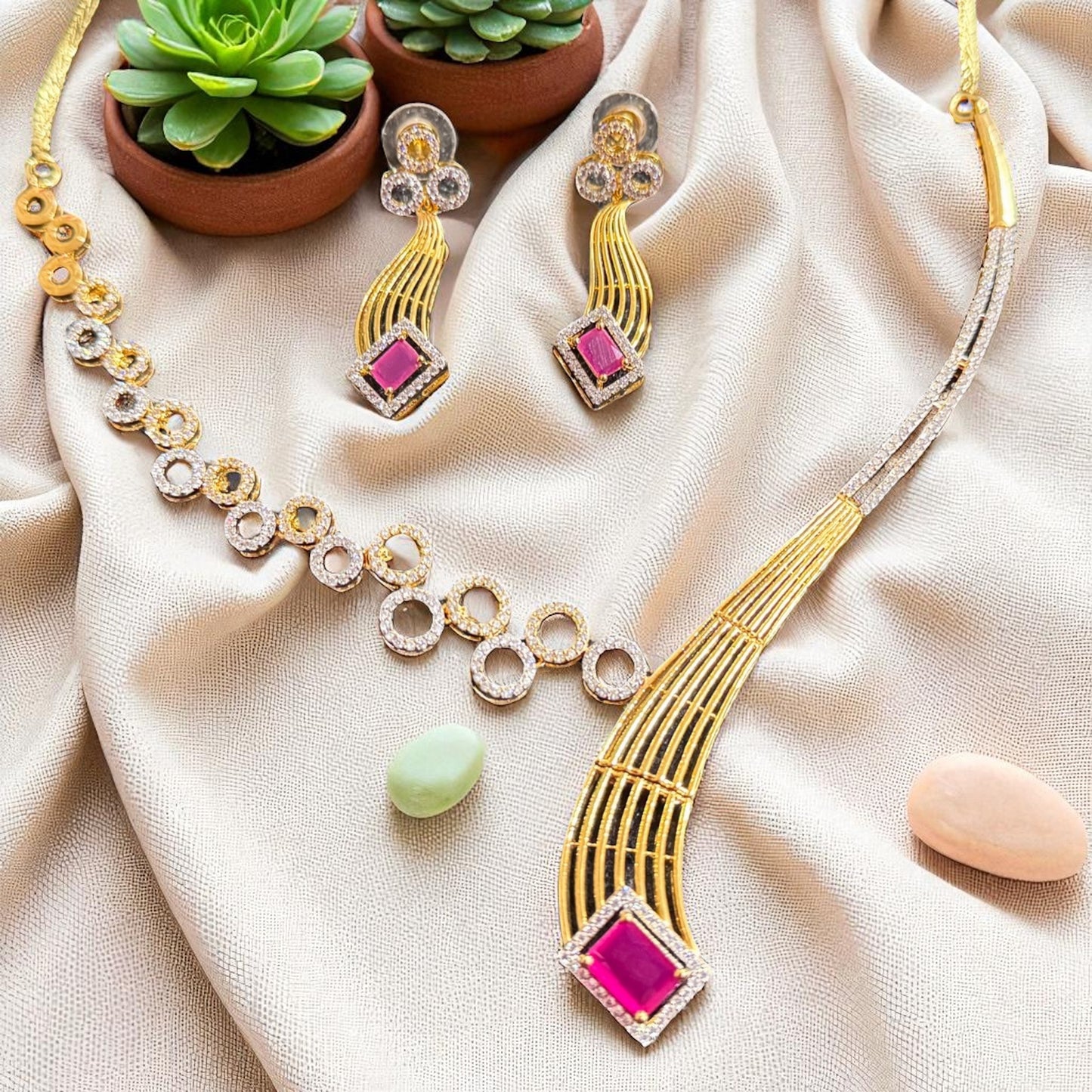 V Designer Necklace set