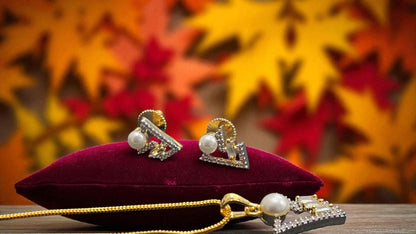 Elegant Diamond Pendant set