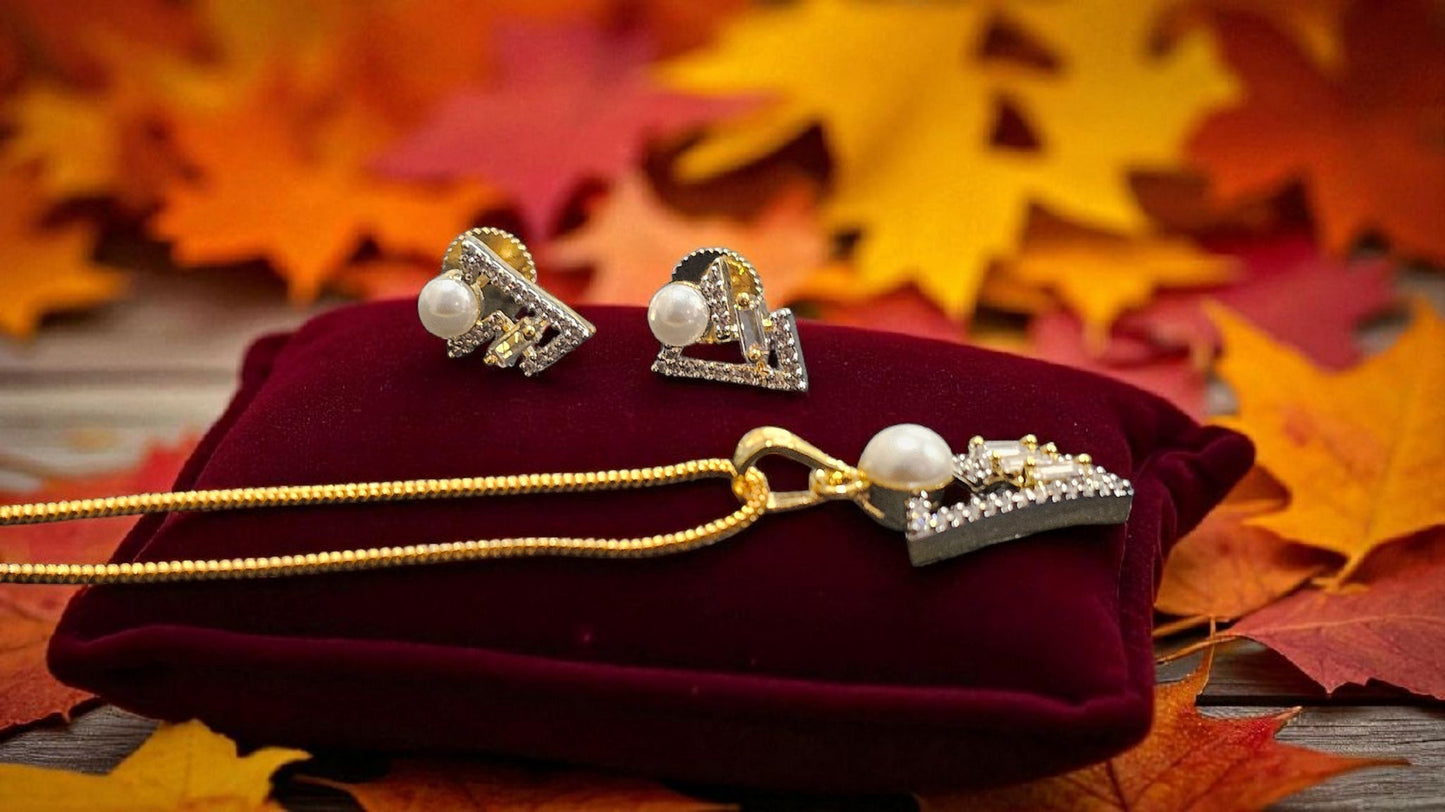 Elegant Diamond Pendant set
