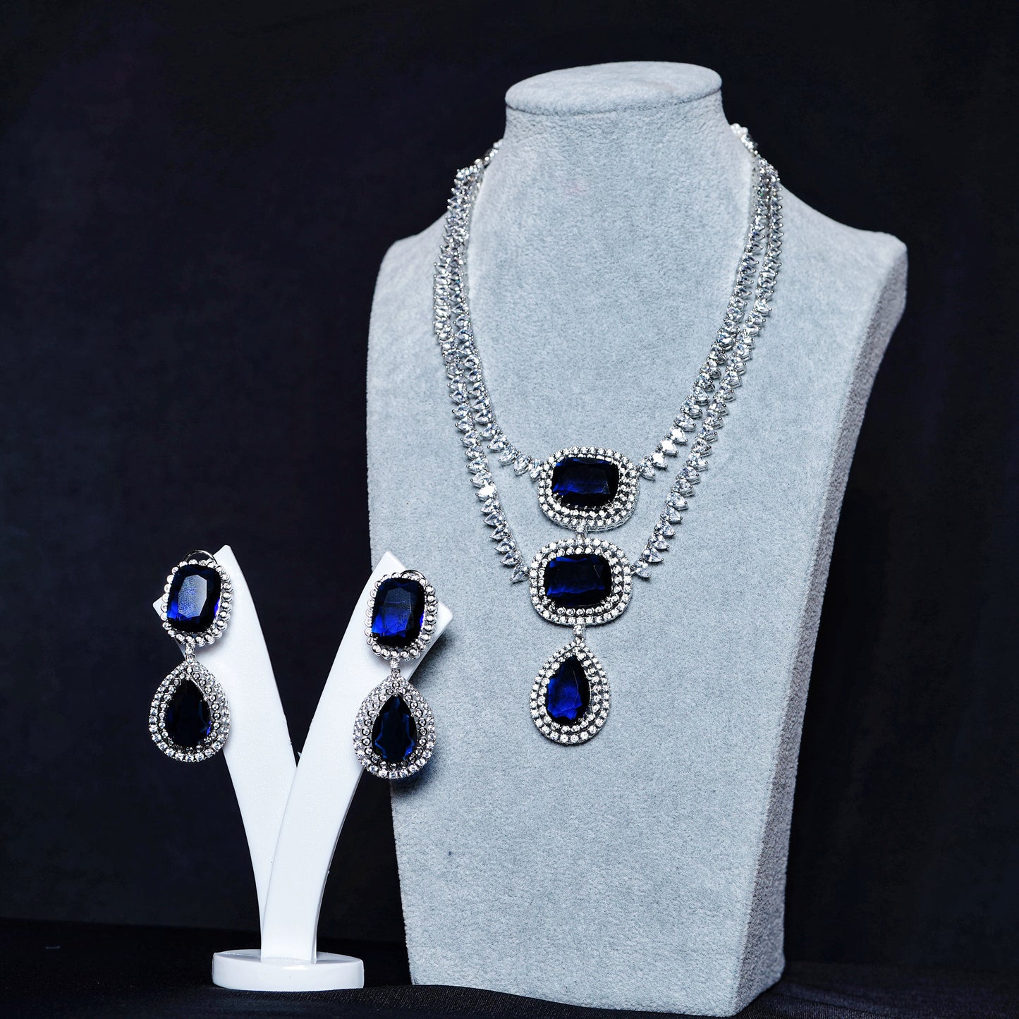 Elena's Diamond Necklace set