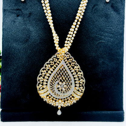 Radha's Designer Diamond Set - Chaandi Rivaaz