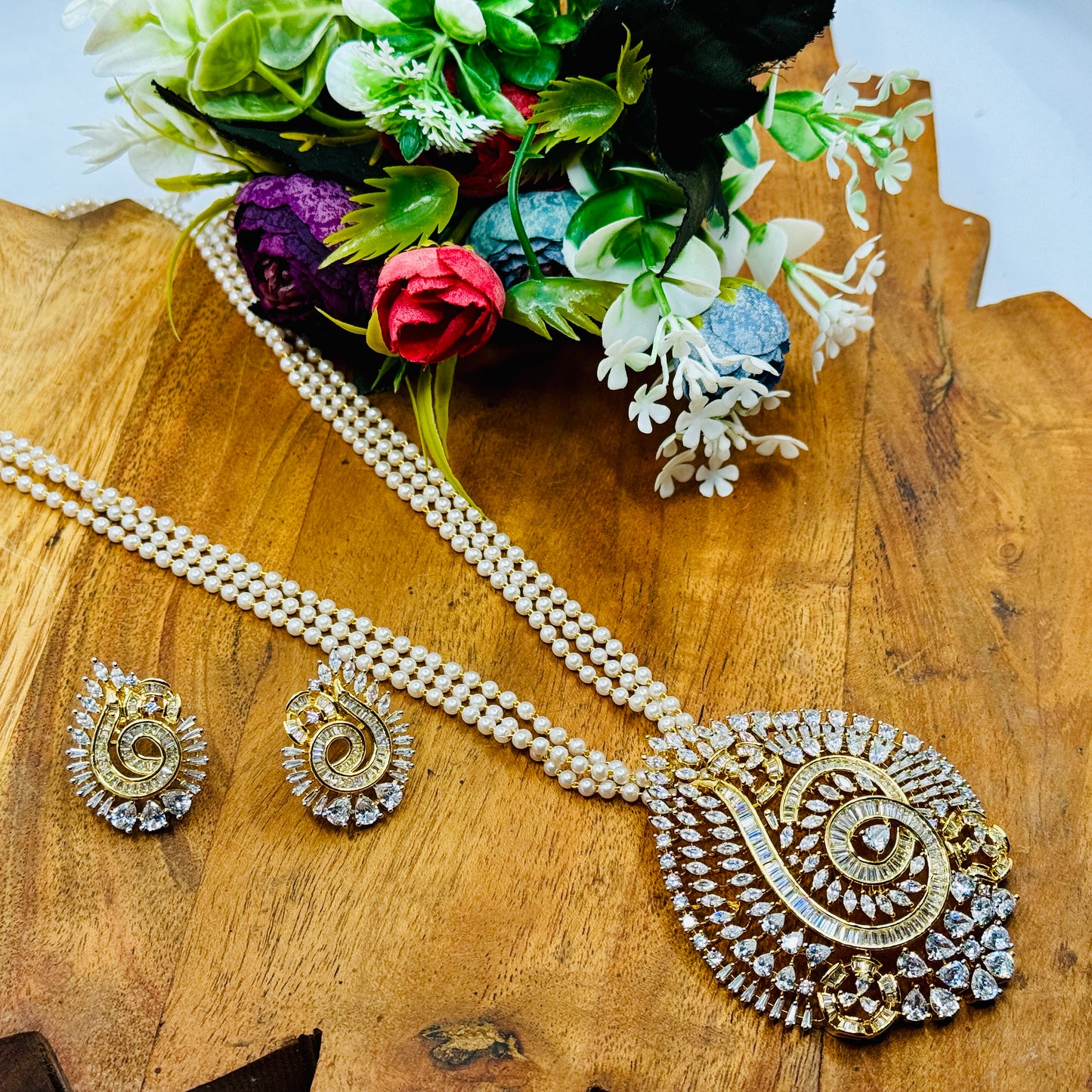 Nancy's Diamond Pendant set - Chaandi Rivaaz