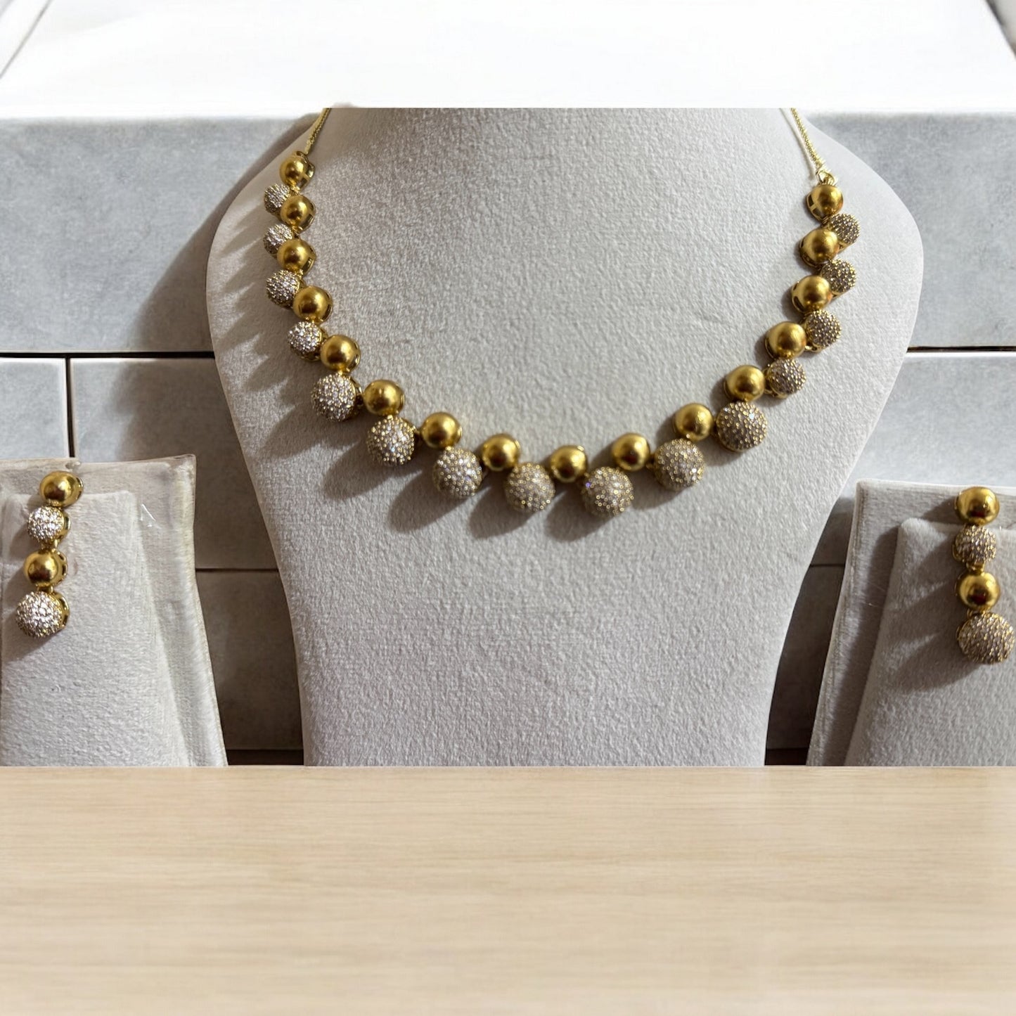 Ball shaped Diamond Necklace set